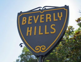 the beverly Hills sign